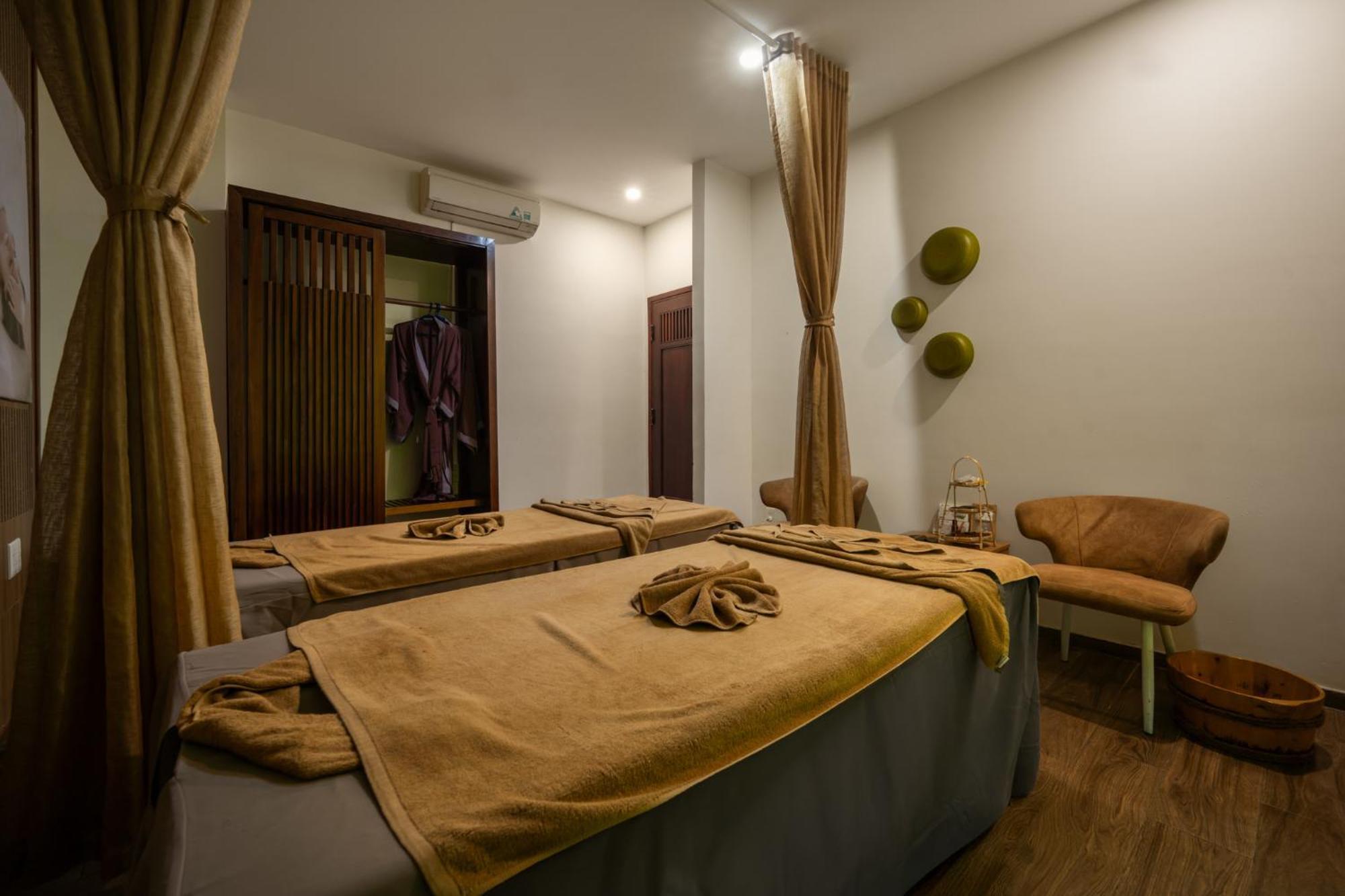 Raon Garden & Pool Villas Хойан Экстерьер фото